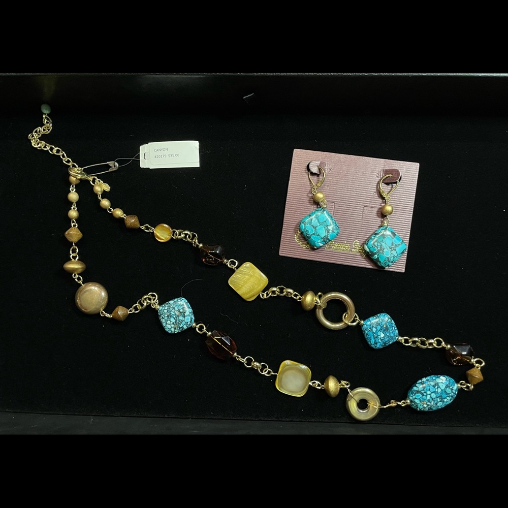 Premier Designs “Canyon” earrings #30665